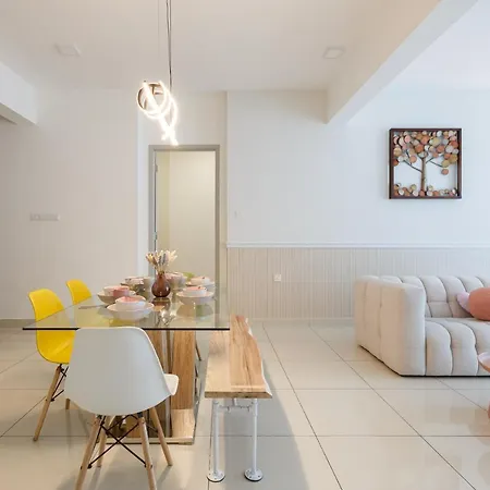 The Jazz Serviced Suites Tanjung Tokong Exterior photo