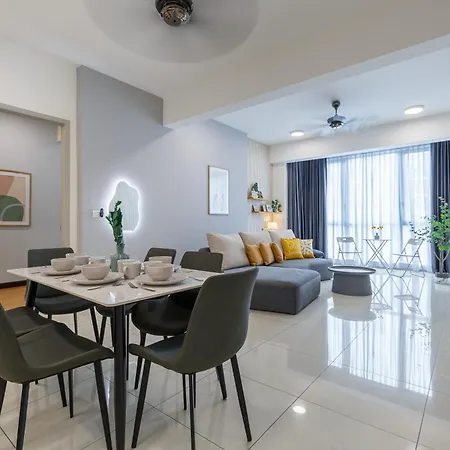 The Jazz Serviced Suites Tanjung Tokong Exterior photo