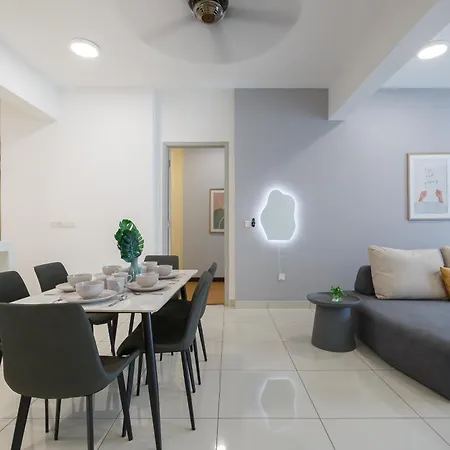 The Jazz Serviced Suites Tanjung Tokong Exterior photo