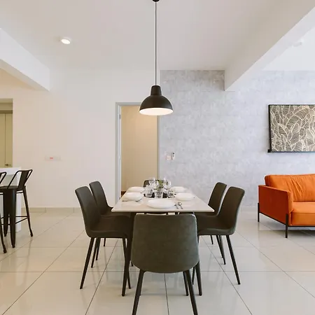 The Jazz Serviced Suites Tanjung Tokong Exterior photo